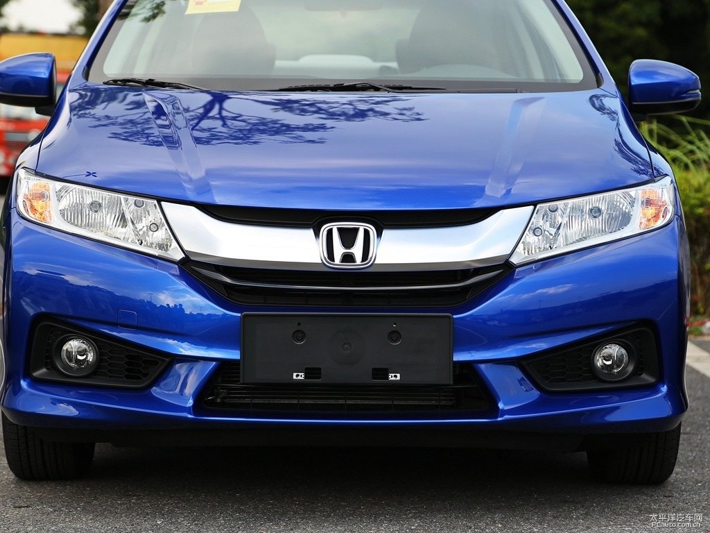 海洋藍(lán)鋒范車(chē)頭外觀圖片