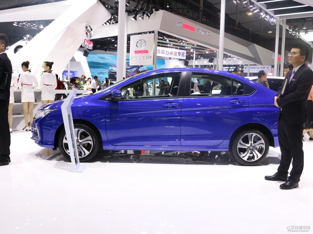 海洋藍(lán)鋒范整車外觀外觀圖片