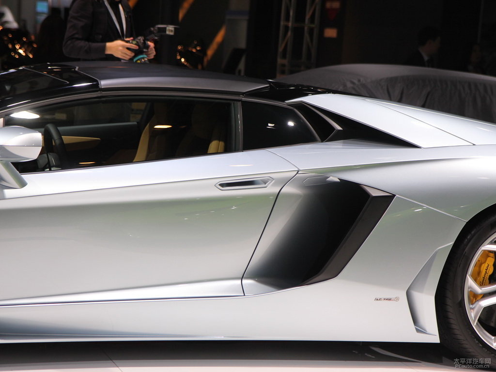 Aventador外觀高清大圖