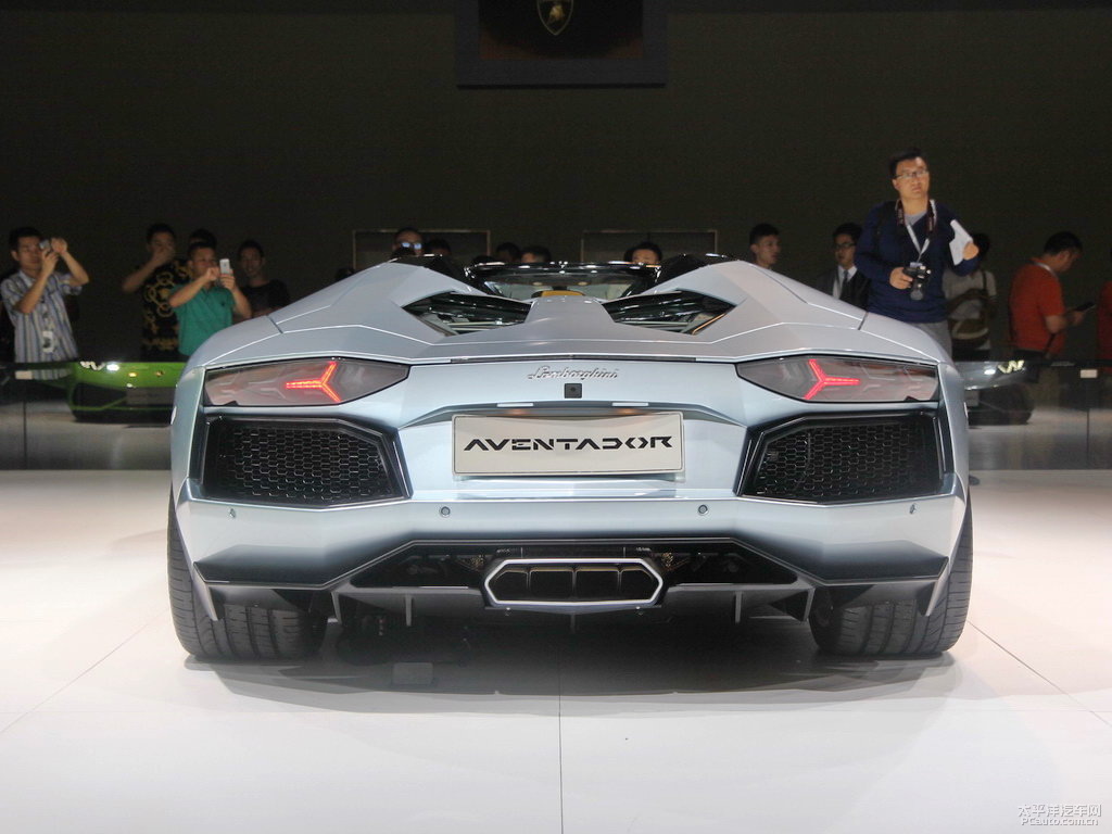 Aventador外觀高清大圖