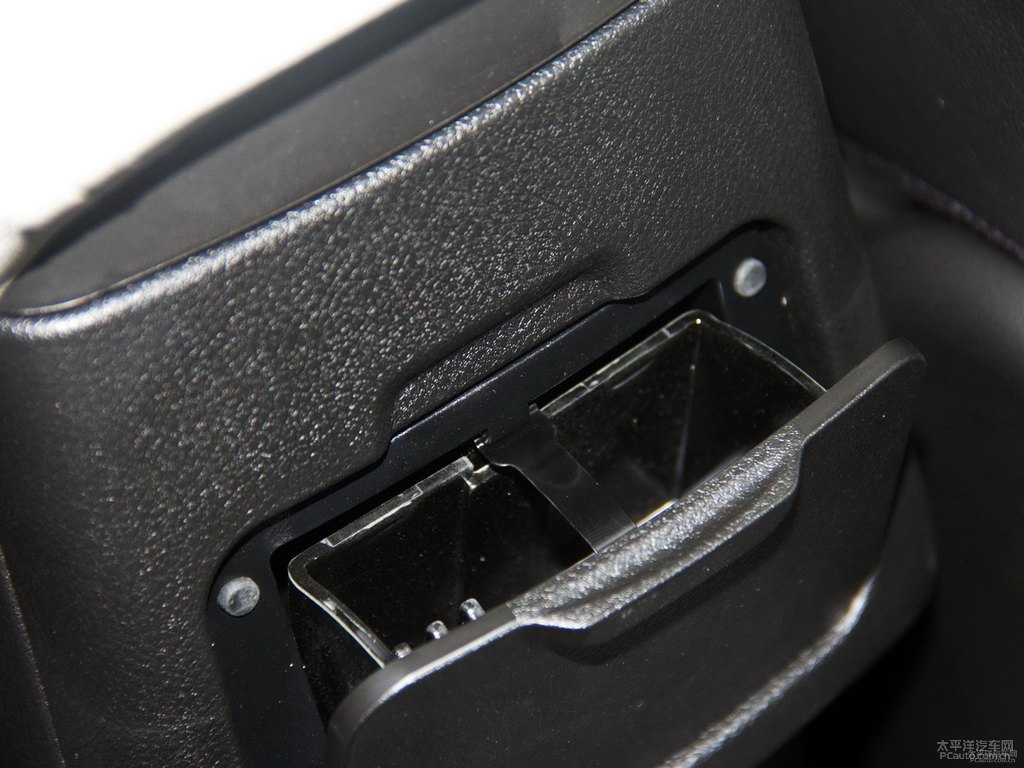 冰晶白新帝豪座椅內(nèi)飾圖片