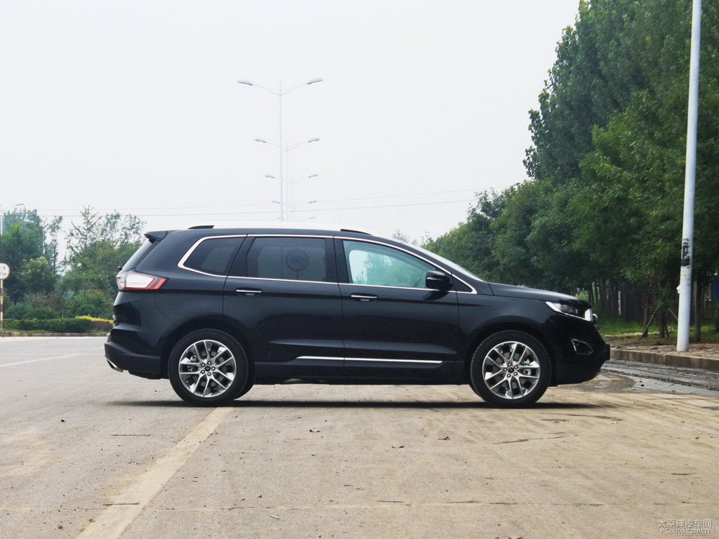奧斯陸黑銳界L整車外觀外觀圖片