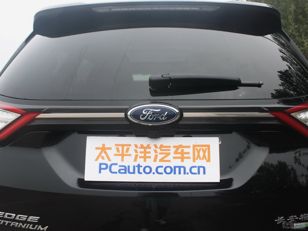 奧斯陸黑銳界L車(chē)尾外觀圖片