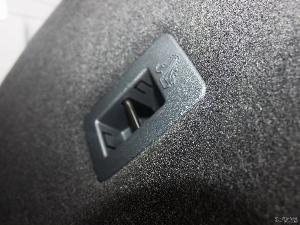 奧斯陸黑銳界L座椅內(nèi)飾圖片