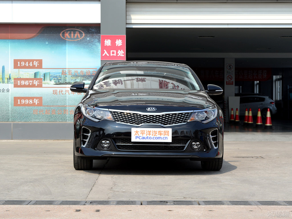 極光黑起亞K5凱酷整車(chē)外觀(guān)外觀(guān)圖片