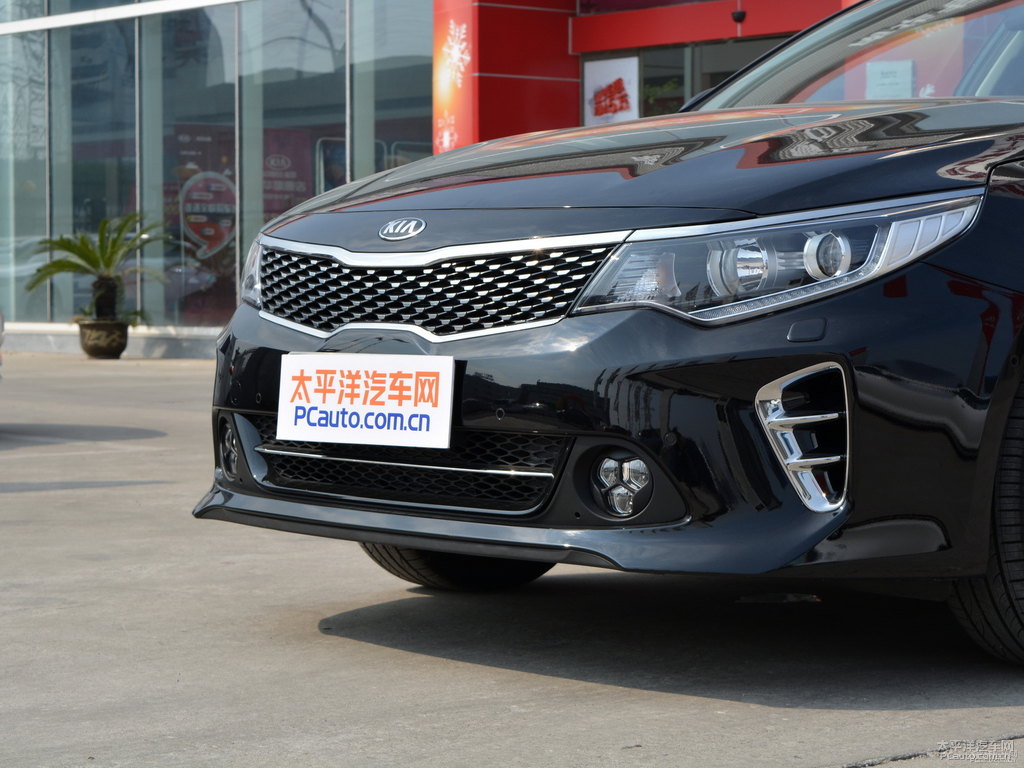 極光黑起亞K5凱酷車頭外觀圖片