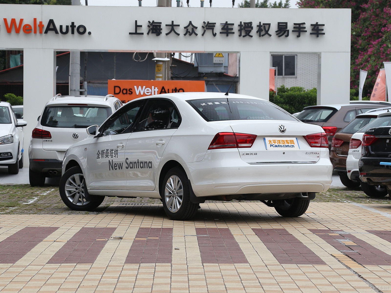 桑塔納外觀高清大圖