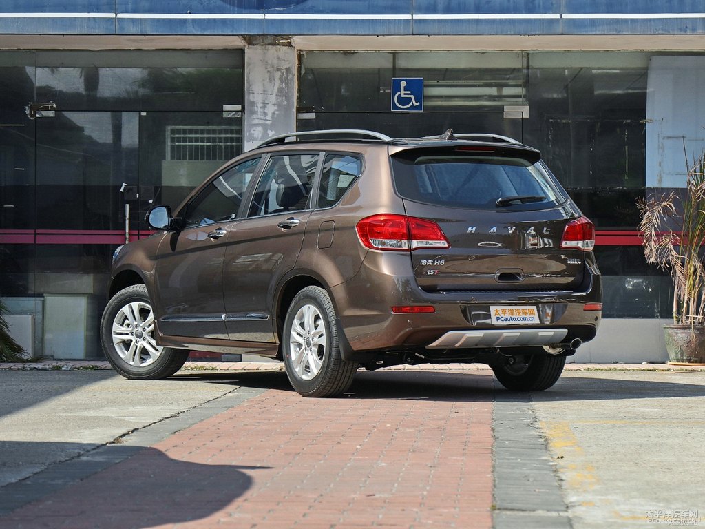 睿智棕哈弗H6整車外觀外觀圖片