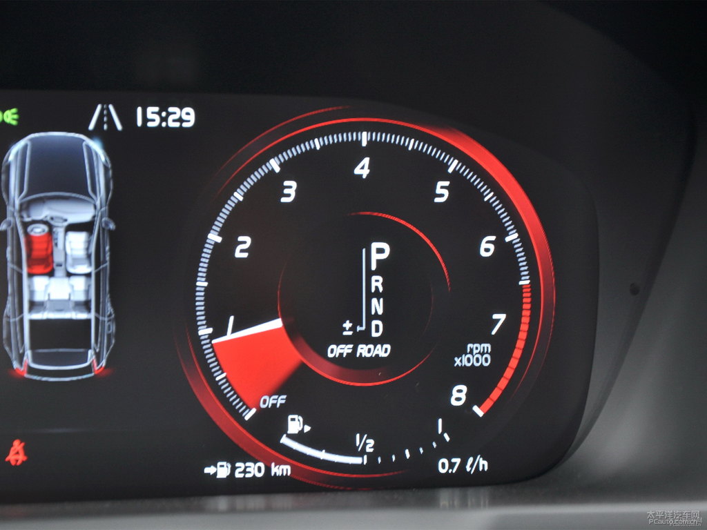幻夜銀沃爾沃XC90中控內(nèi)飾圖片
