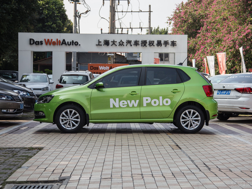 流光綠大眾Polo整車外觀外觀圖片