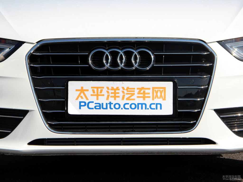 朱鷺白奧迪A4L車頭外觀圖片