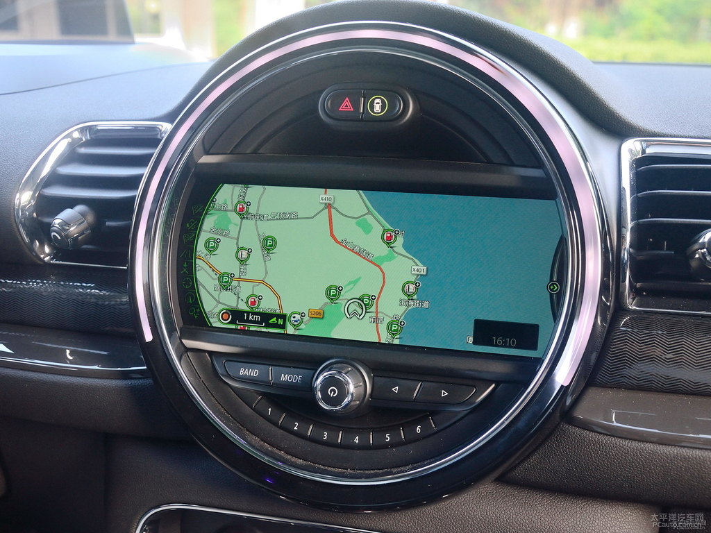 胡椒白MINI CLUBMAN中控內(nèi)飾圖片
