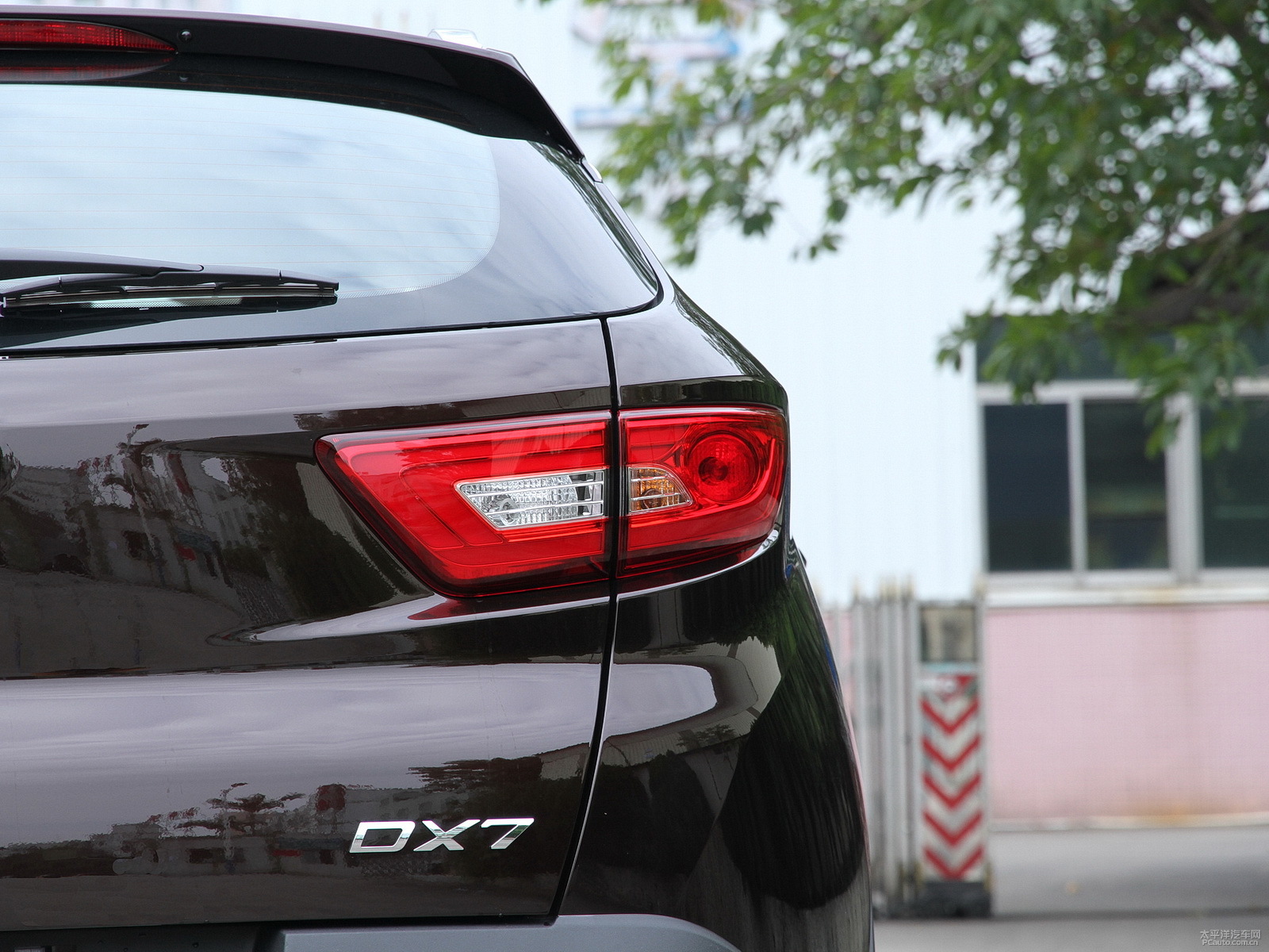 żt|DX7܇β^DƬ