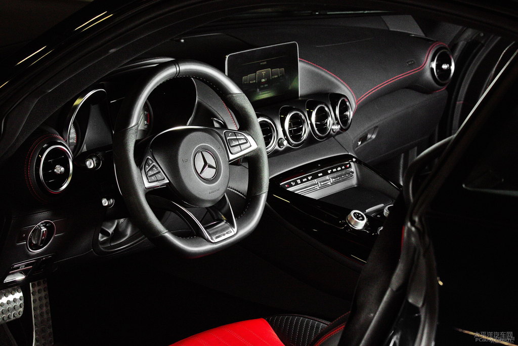 AMG GTDƬ