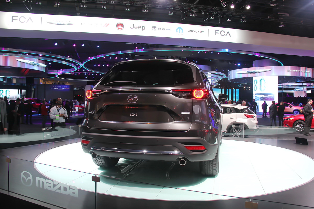 馬自達(dá)CX-9車展高清大圖