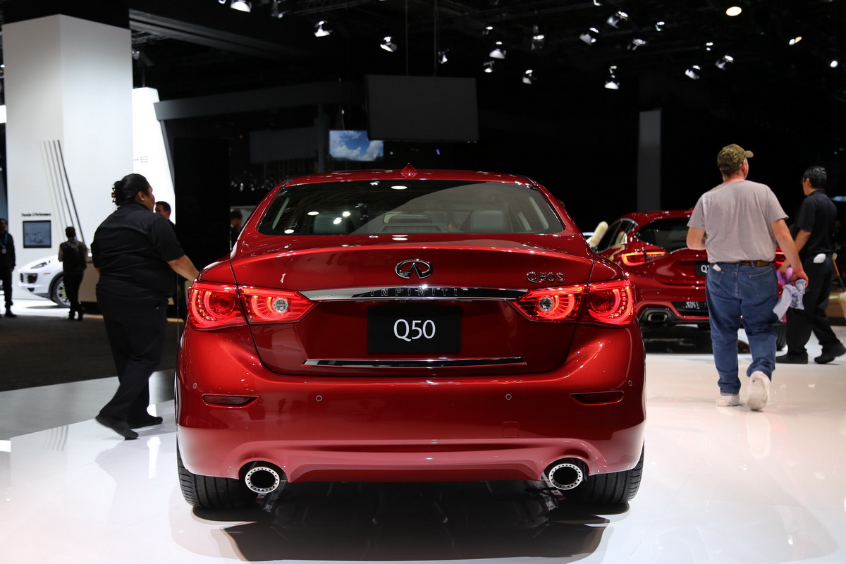 英菲尼迪Q50車展高清大圖