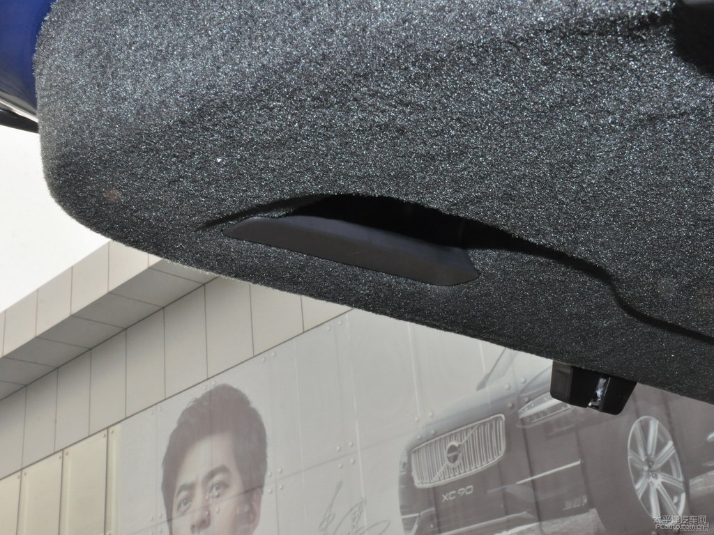 動力藍沃爾沃V60后備廂空間圖片