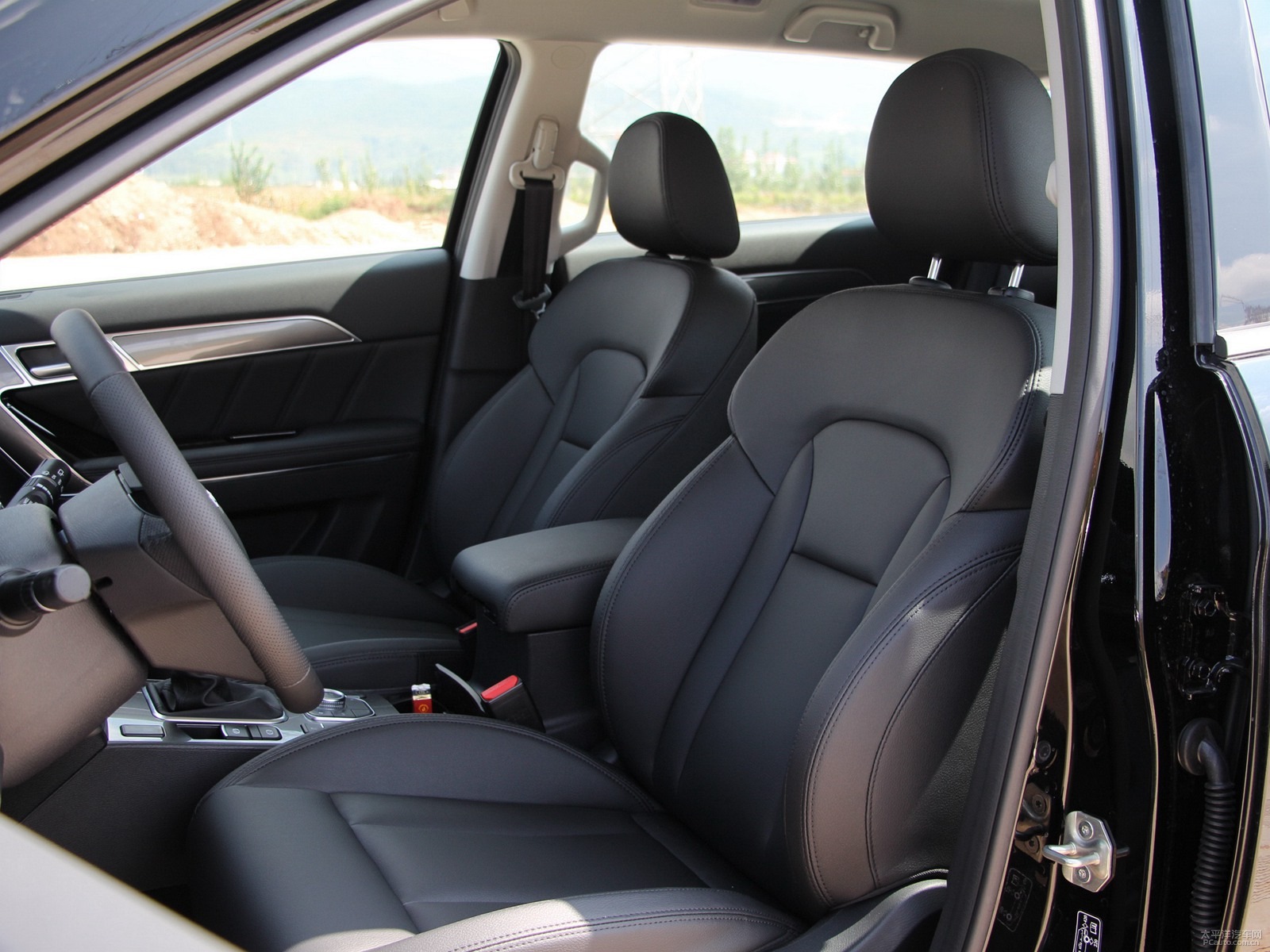(jng)ڹH6 Coupe΃(ni)DƬ