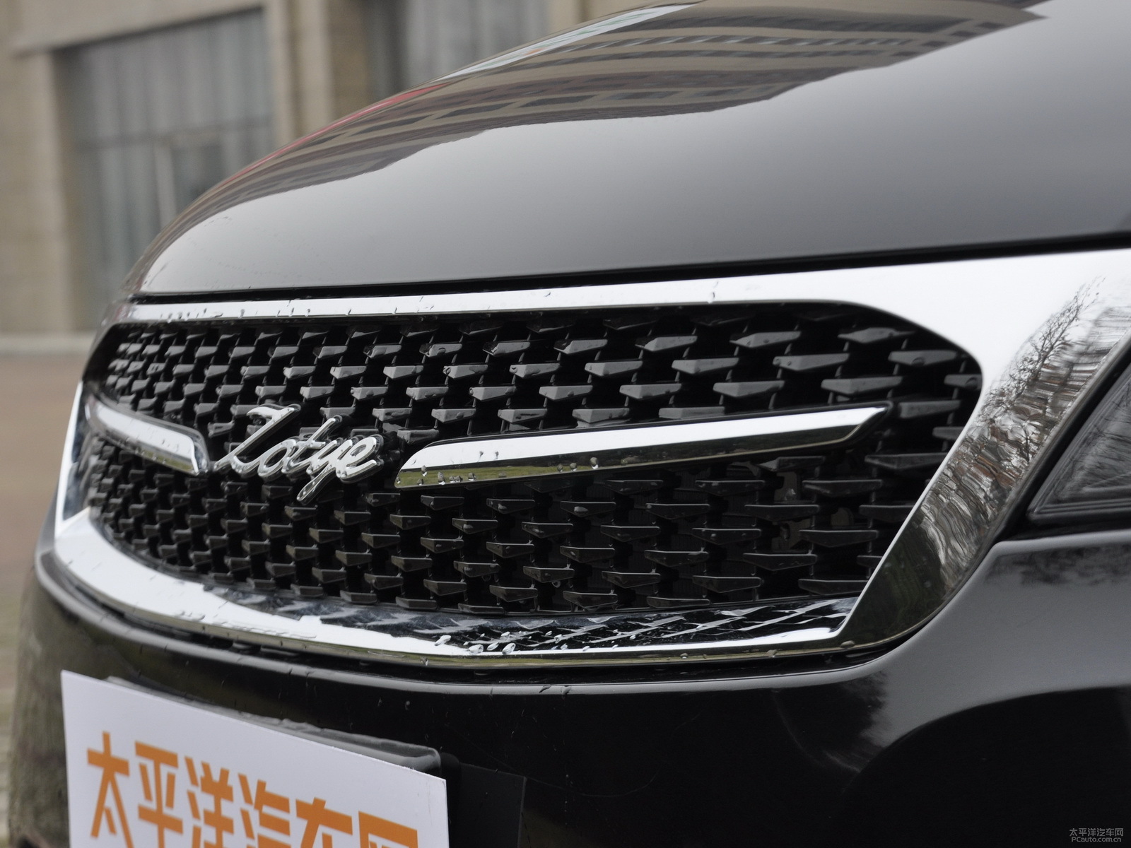 眾泰大邁X5外觀高清大圖
