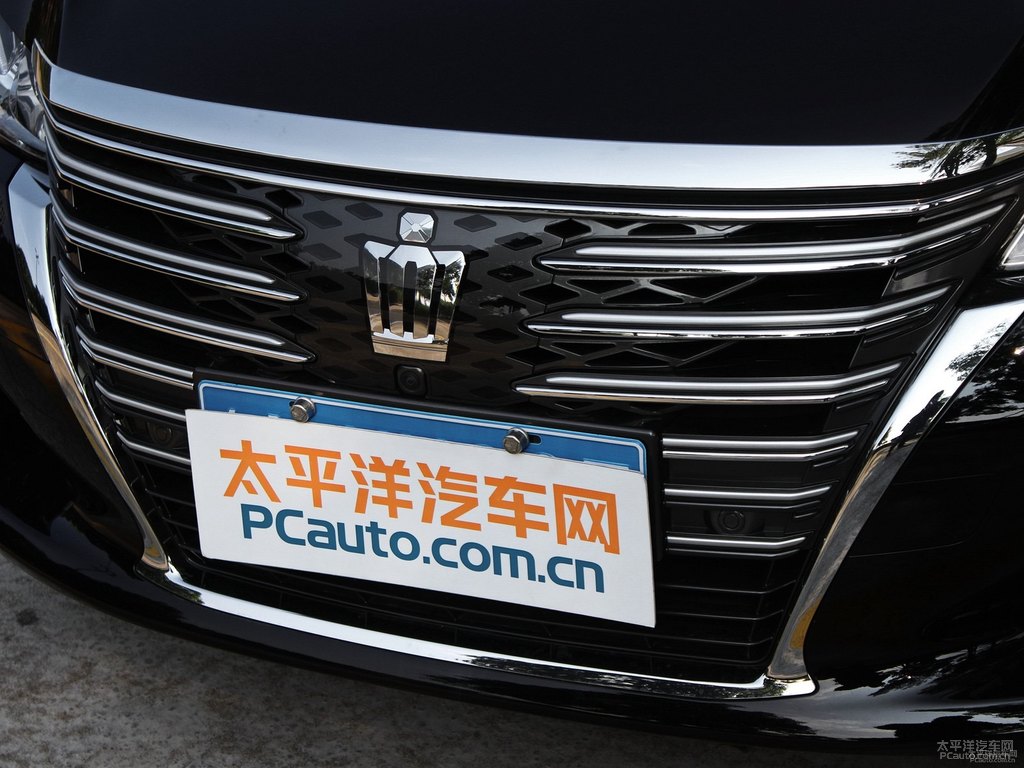 黑色皇冠車頭外觀圖片