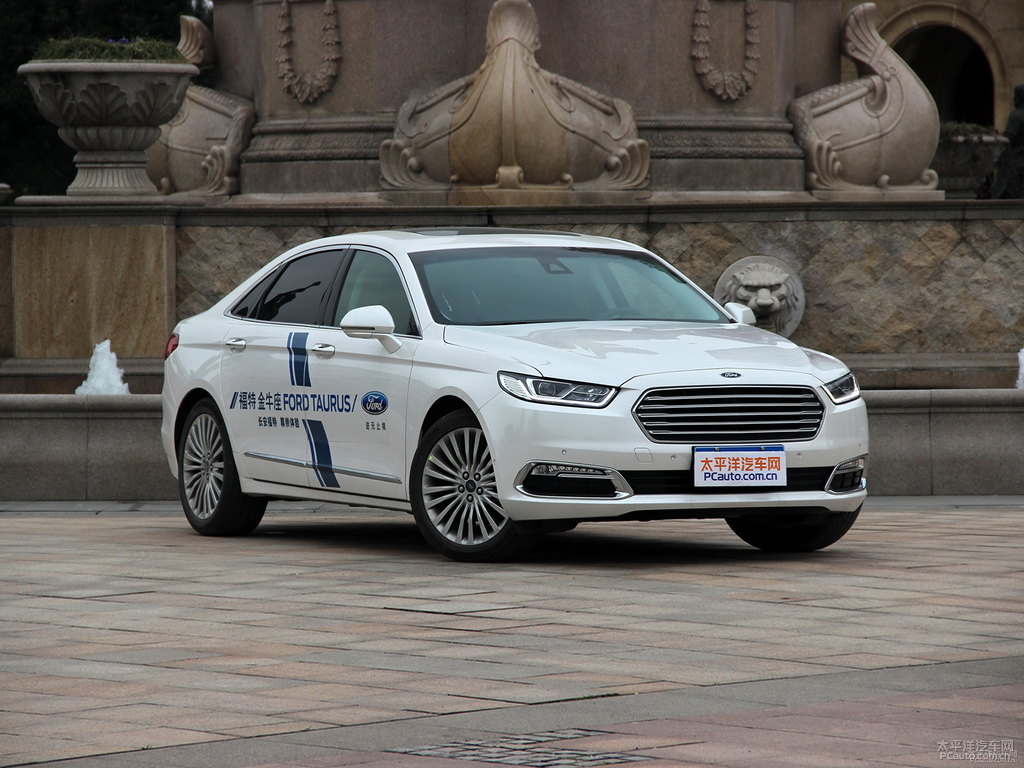 鉑鉆白金牛座整車外觀外觀圖片