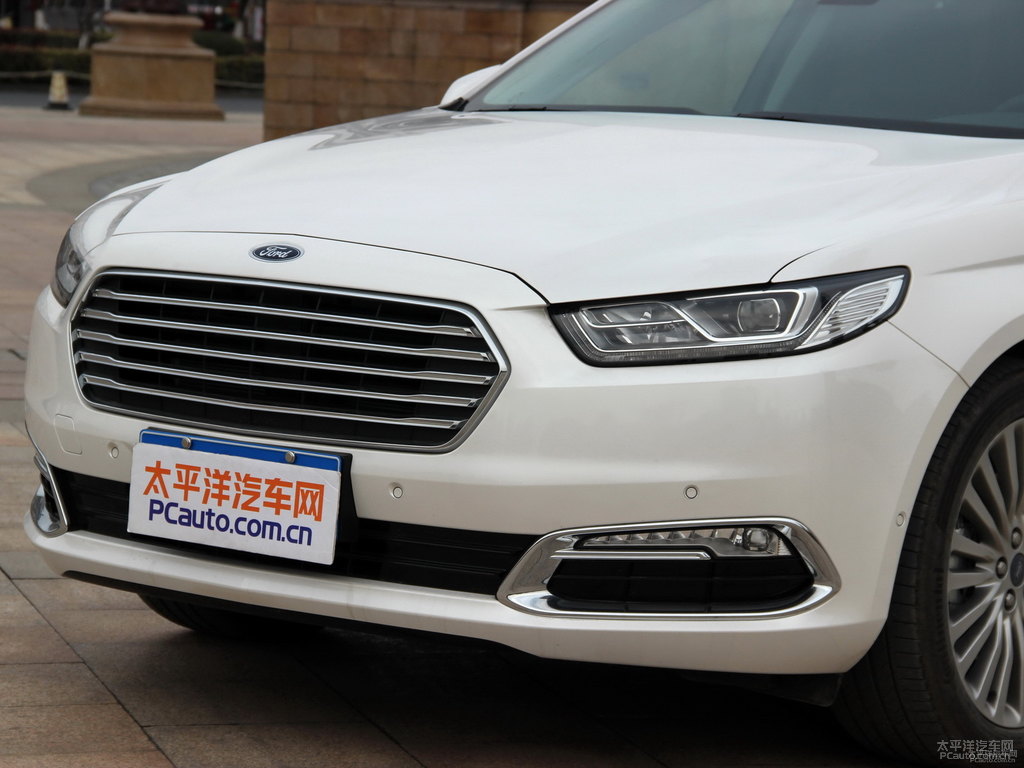 鉑鉆白金牛座車頭外觀圖片