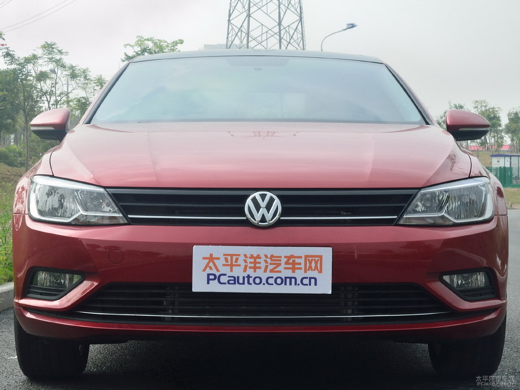 凌厲紅凌渡車頭外觀圖片