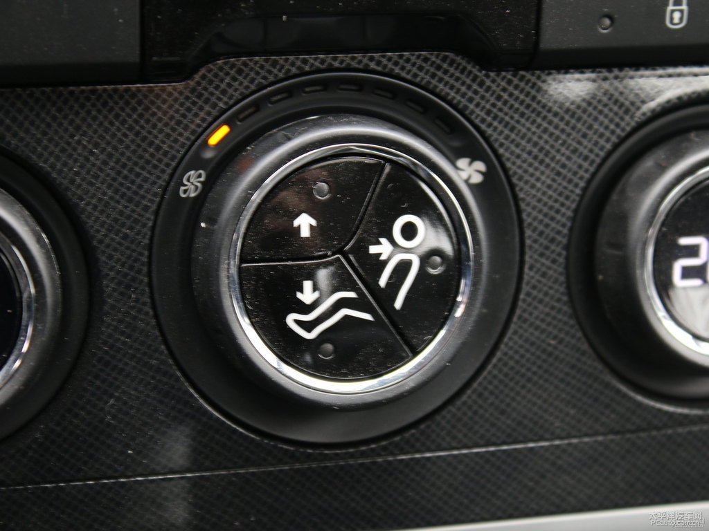 C4п؃(ni)DƬ