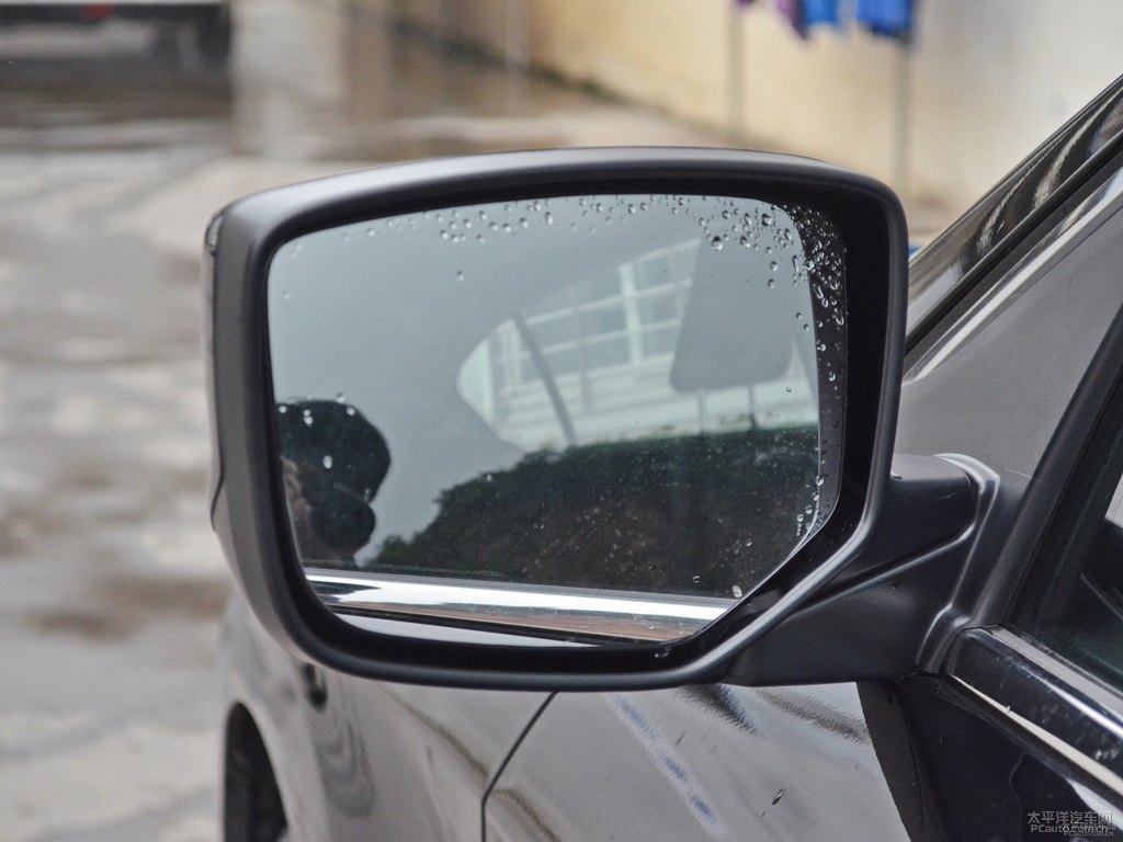 奧夫特黑雅閣車(chē)身外觀圖片