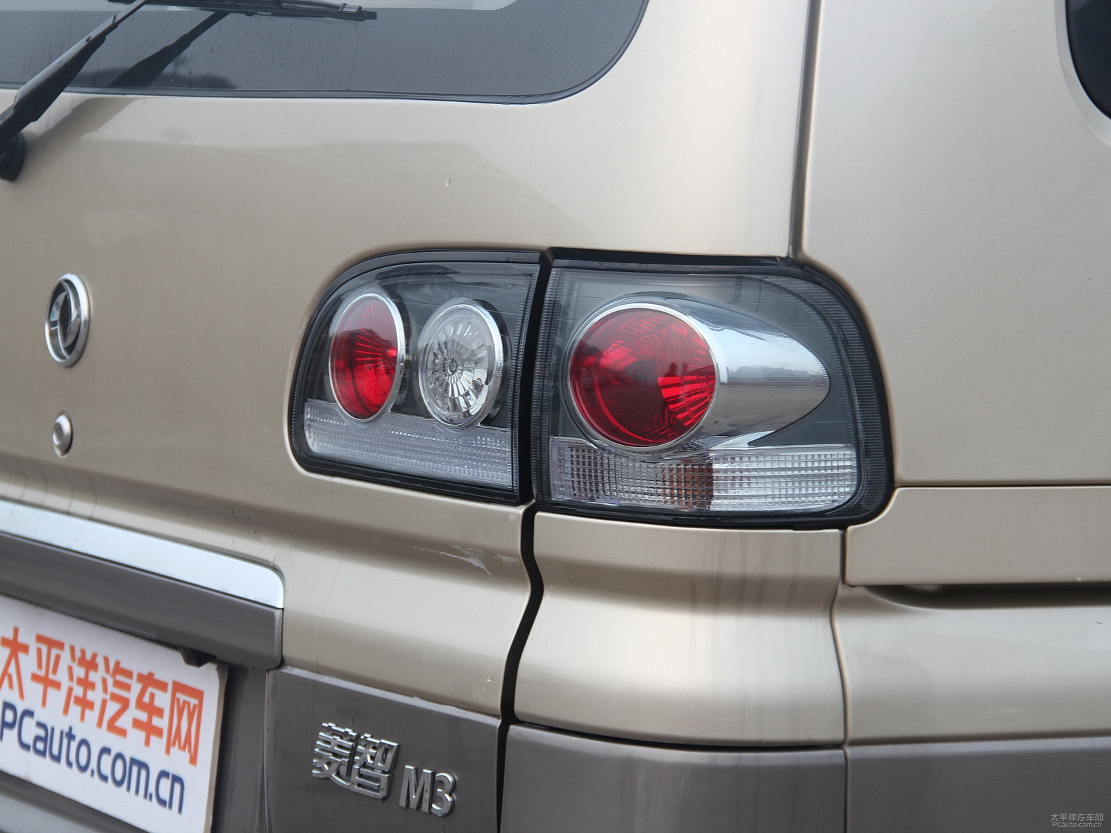 ⁾܇β^DƬ