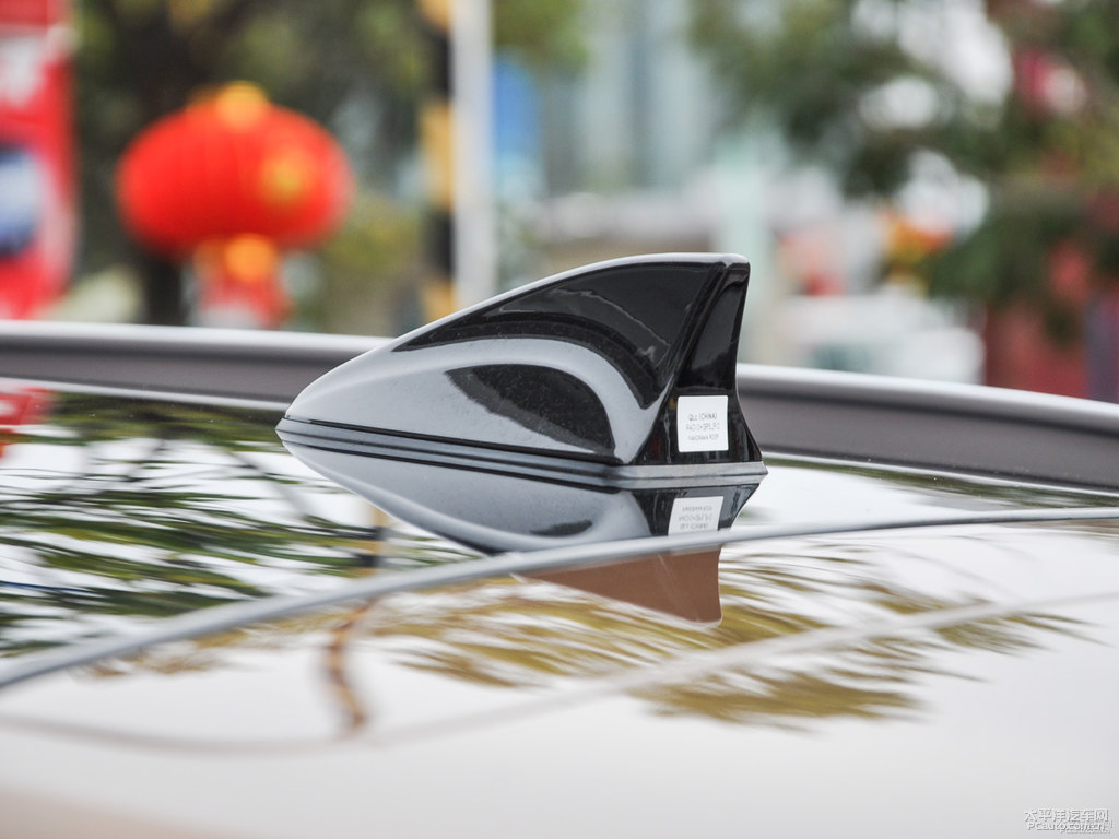 青銅金起亞KX5車尾外觀圖片