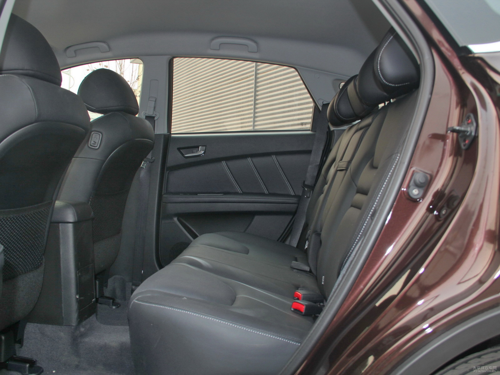 ǹ̴{ǽ݃(yu)6 SUV{˿ggDƬ