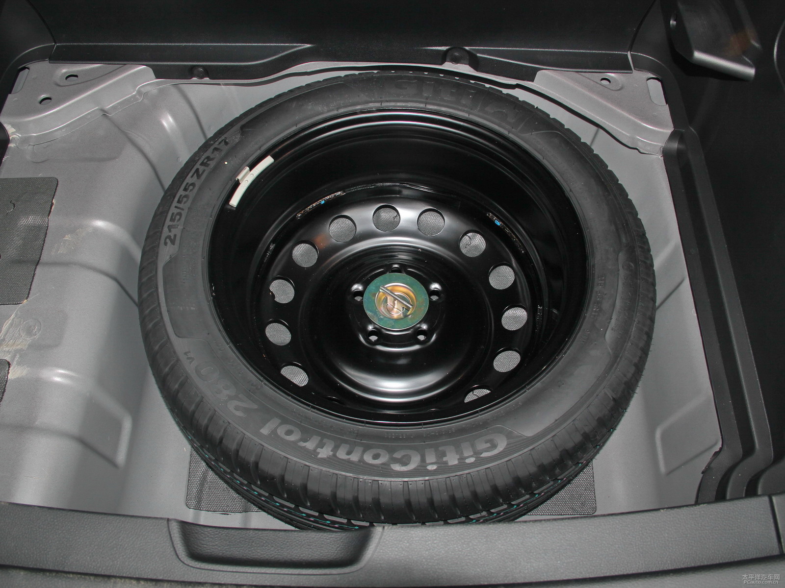 ǹ̴{ǽ݃(yu)6 SUV(ji)(ji)DƬ