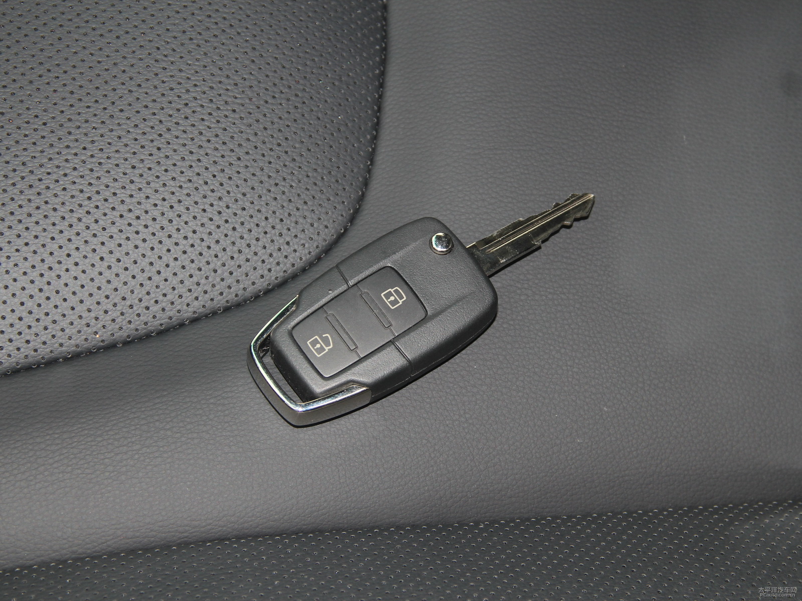 ǹ̴{ǽ݃(yu)6 SUV(x)(ji)(x)(ji)DƬ