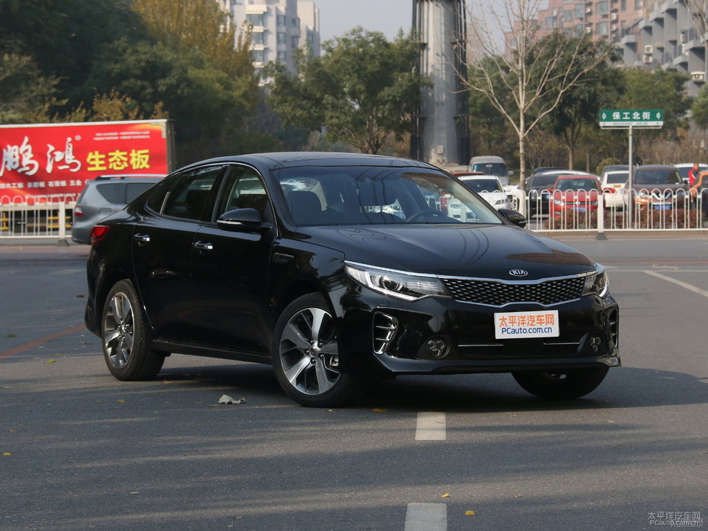 極光黑起亞K5凱酷整車外觀外觀圖片