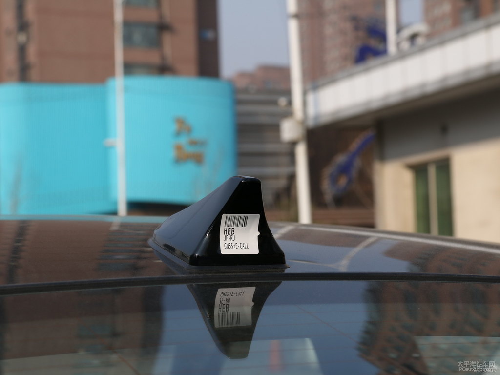 極光黑起亞K5凱酷車身外觀圖片