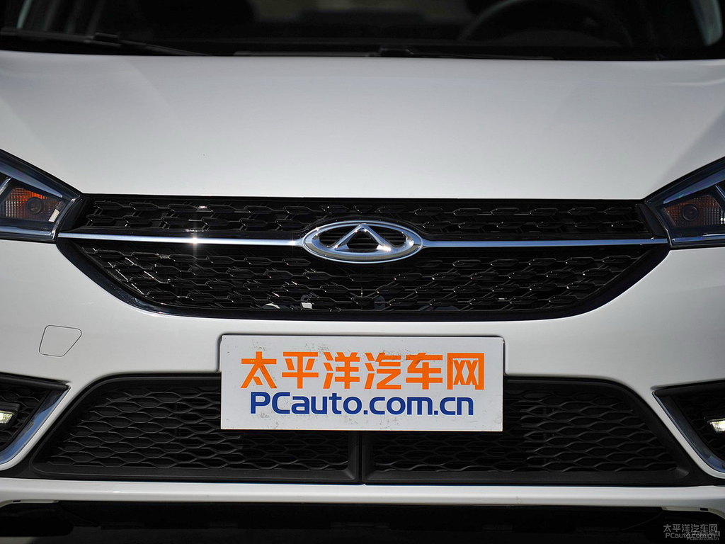俊逸白艾瑞澤5車頭外觀圖片