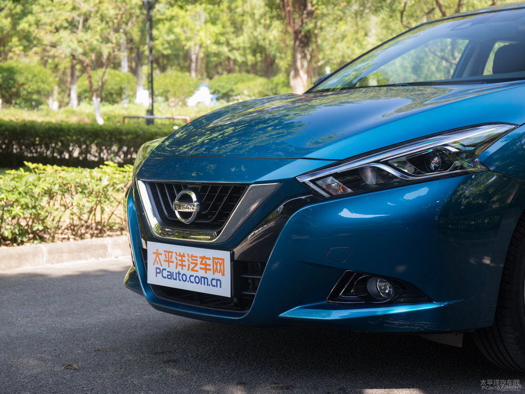 星際藍藍鳥車頭外觀圖片