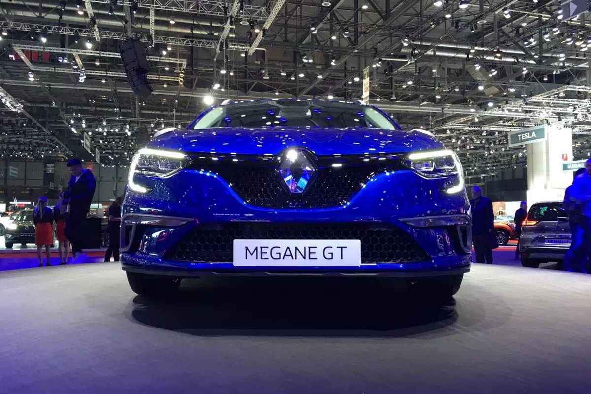 梅甘娜車展高清大圖