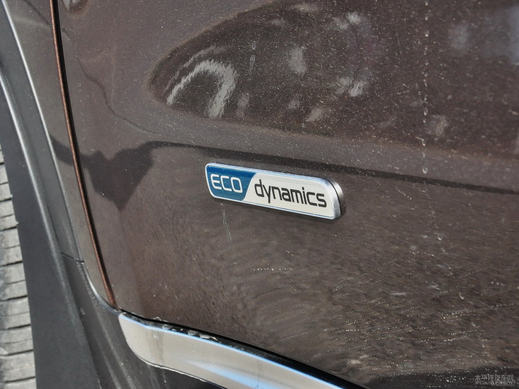 咖啡棕起亞KX5車身外觀圖片