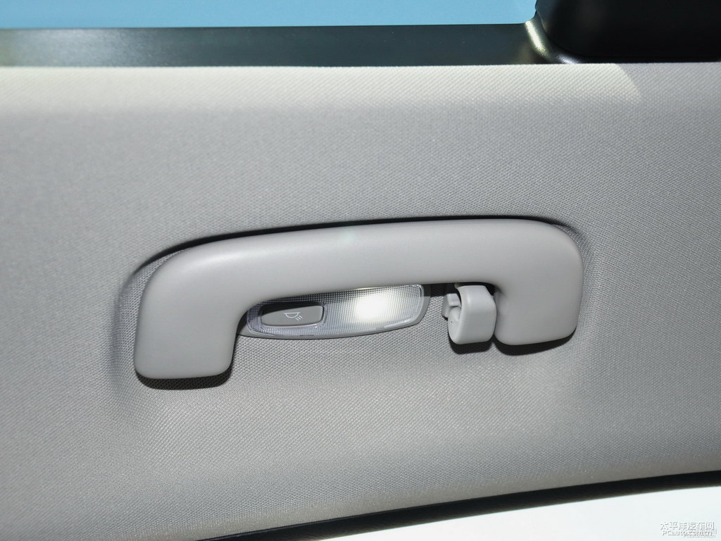 咖啡棕起亞KX5車廂內(nèi)飾圖片