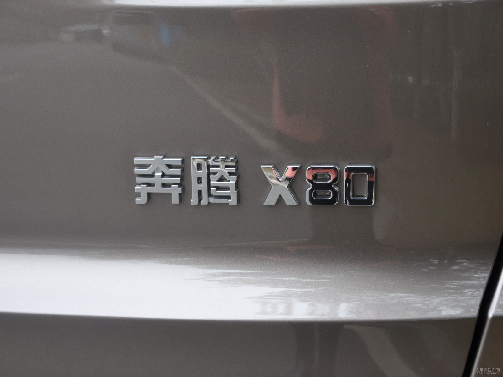yvX80܇β^DƬ