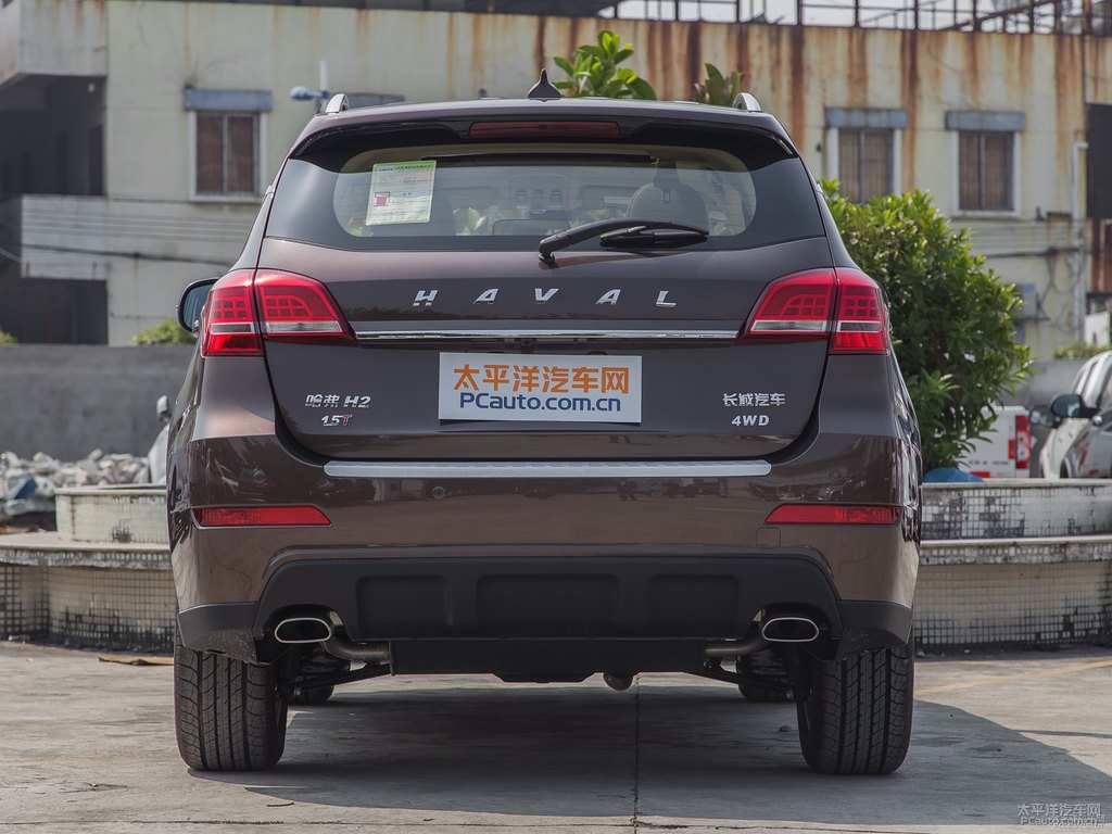 摩登灰哈弗H2車尾外觀圖片