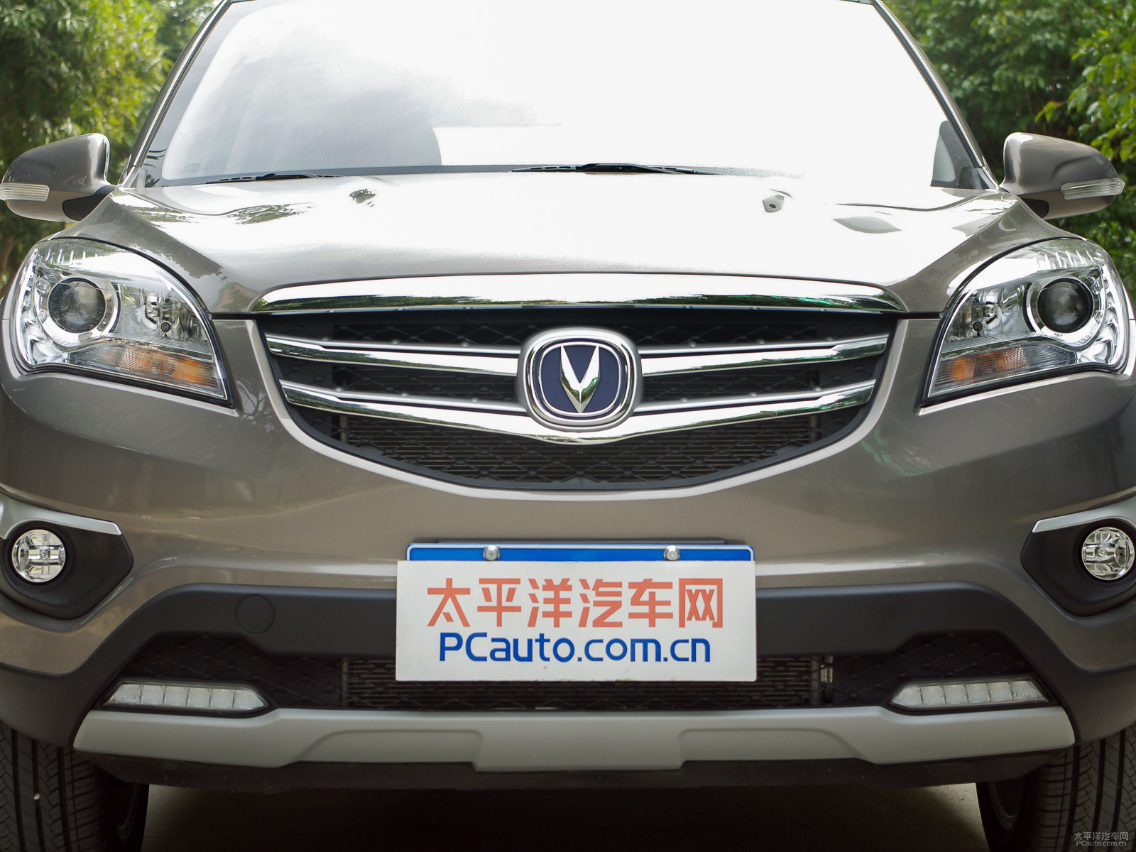 長(zhǎng)安CS35外觀高清大圖