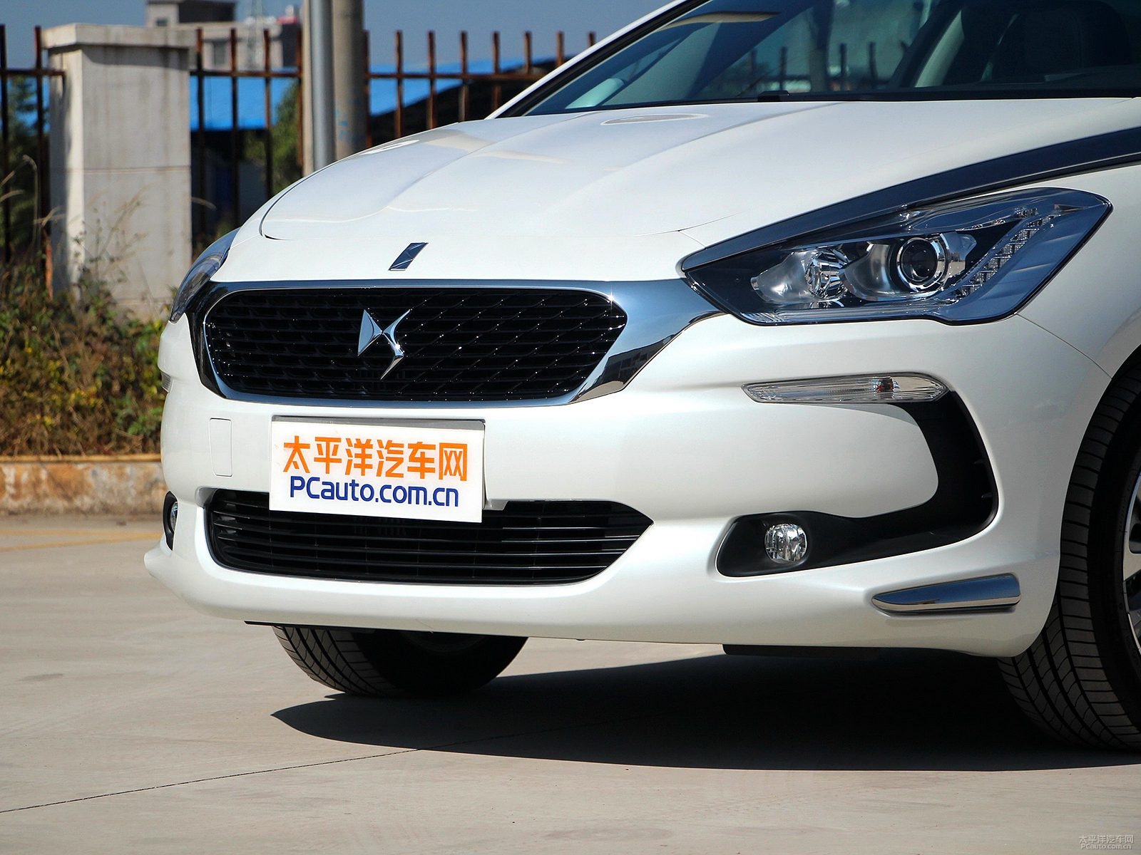 DS 5܇^^DƬ