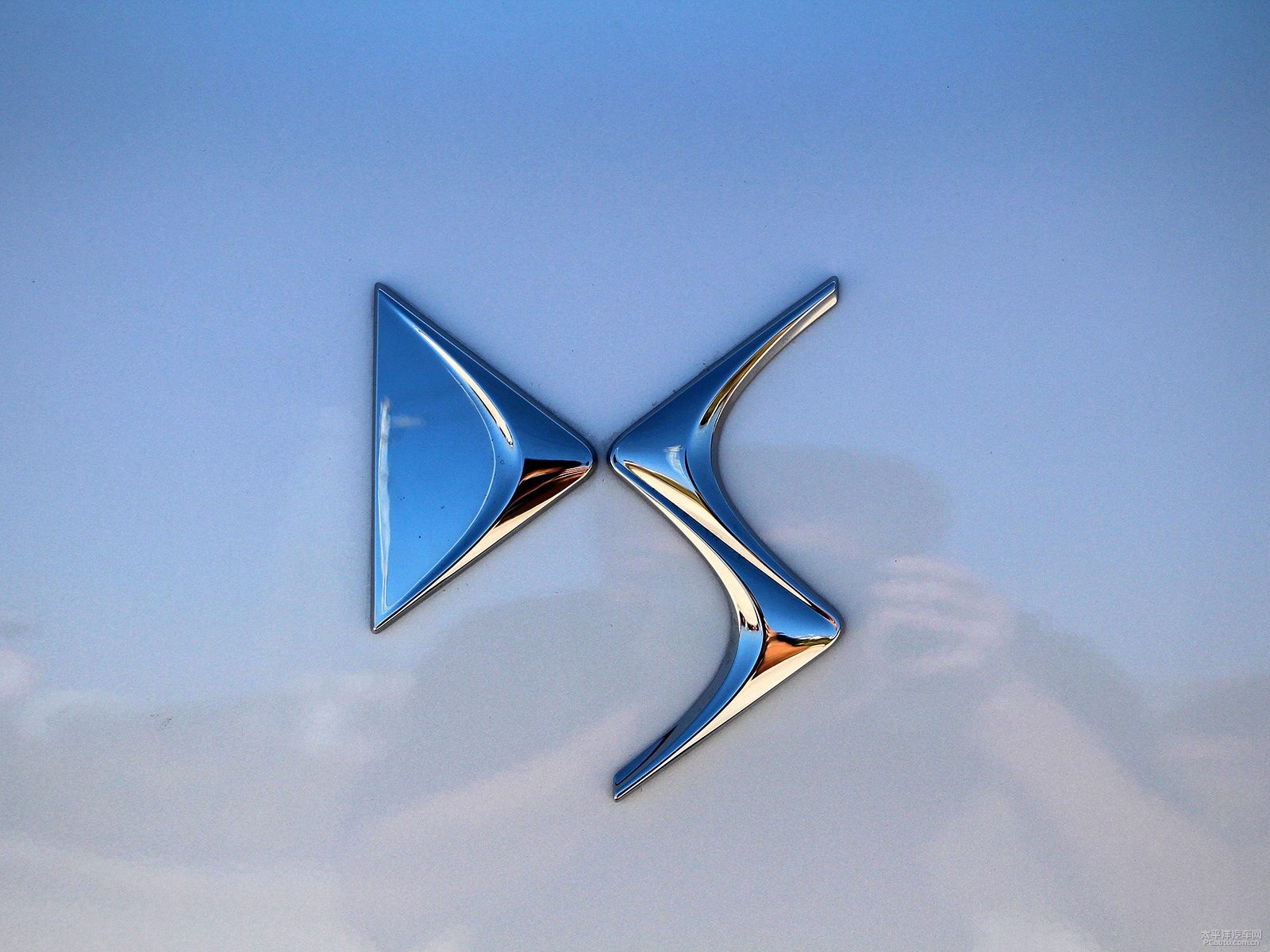 DS 5܇^DƬ