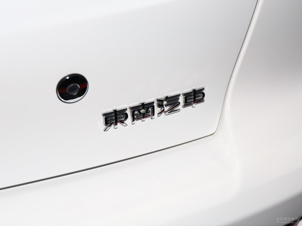 翼神外觀高清大圖