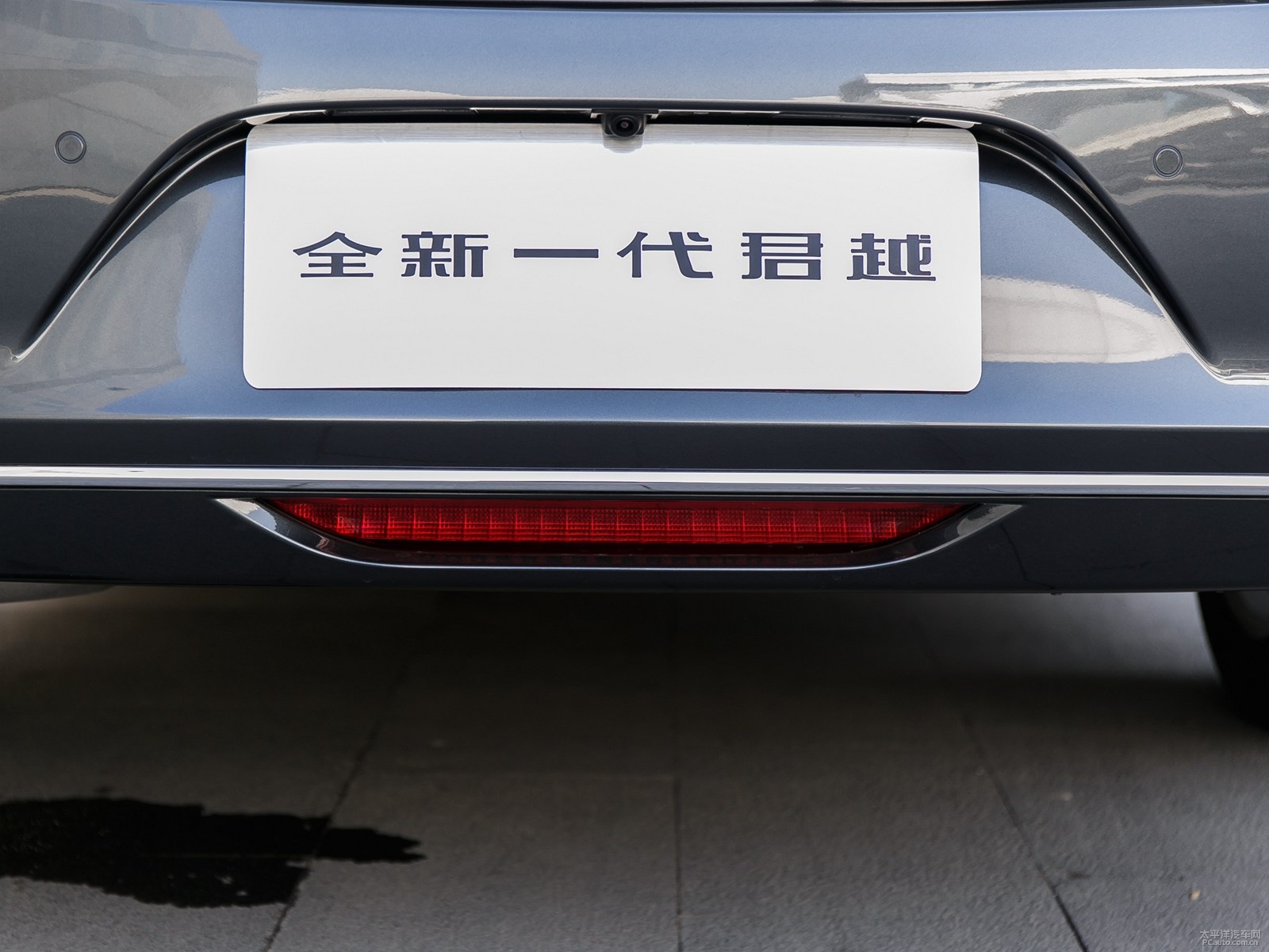 君越外觀高清大圖