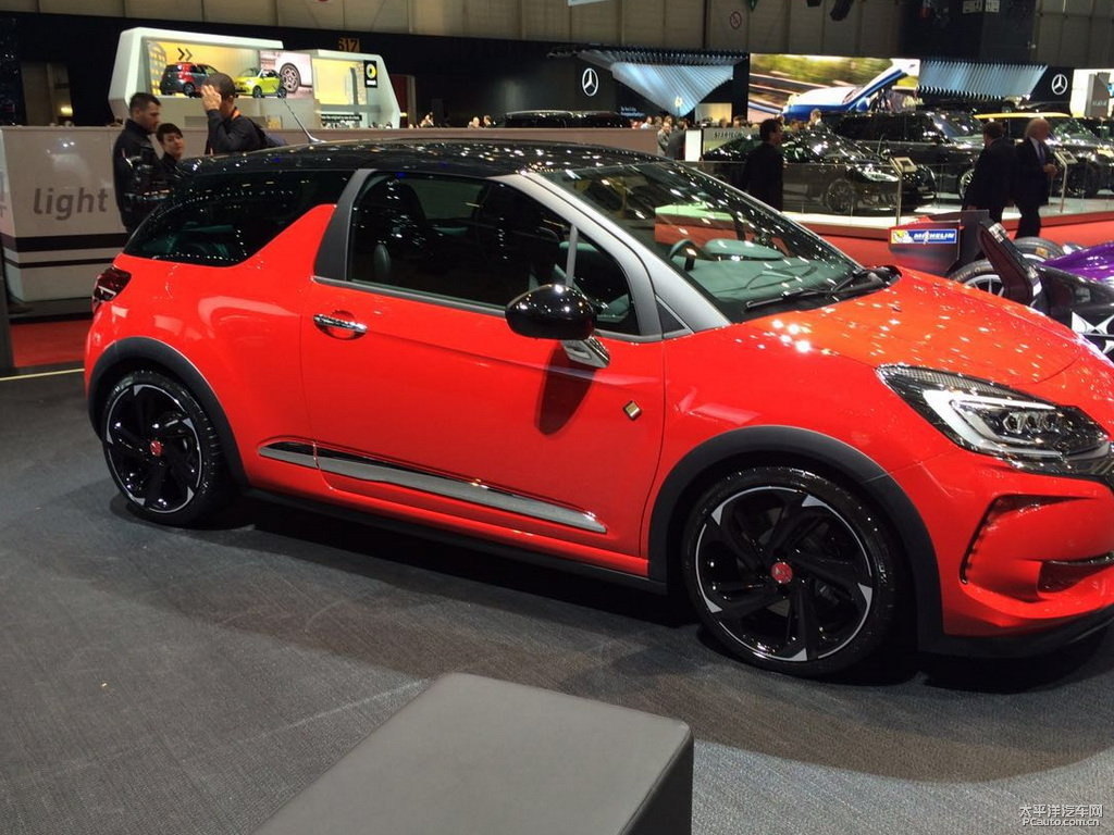 DS 3^DƬ