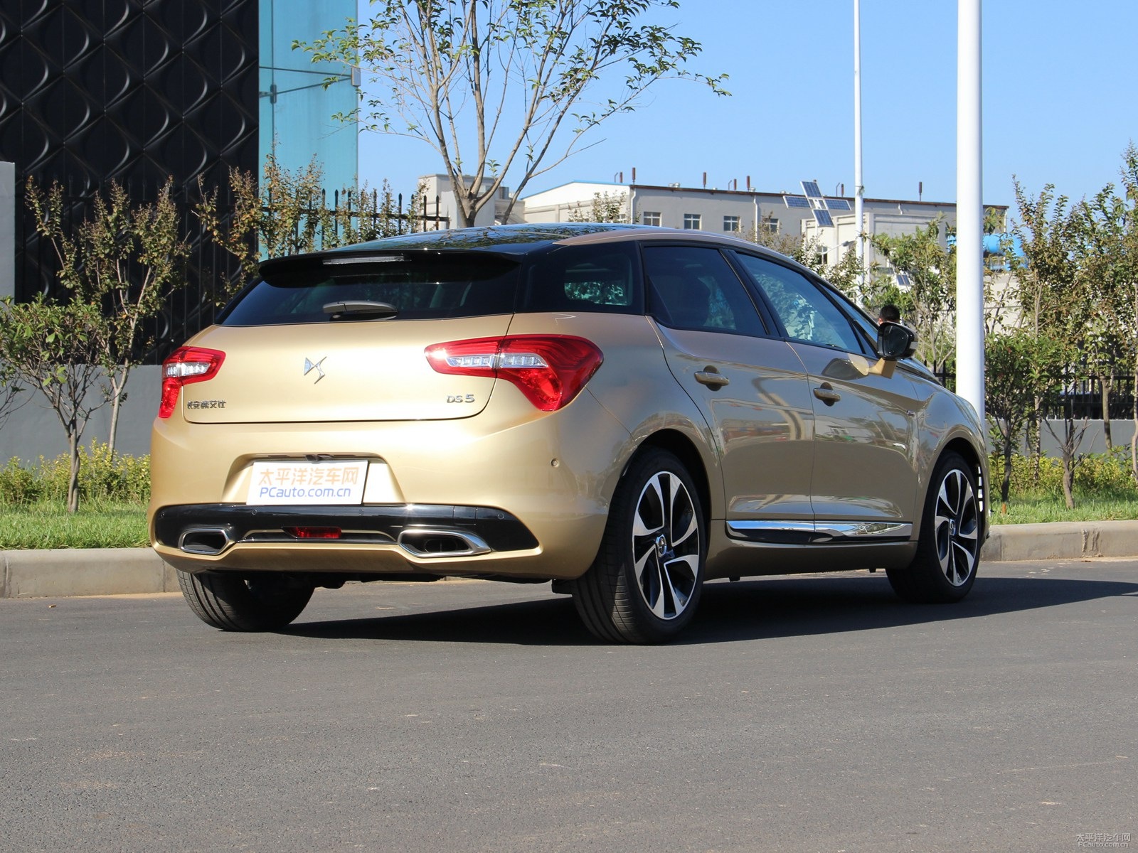 DS 5外觀高清大圖